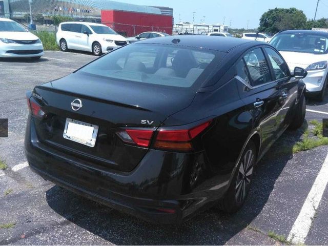 2023 Nissan Altima 2.5 SV Sedan - 23059609 - 3