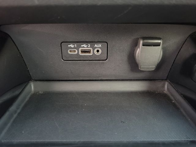 2023 Nissan Altima 2.5 SV Sedan - 22908772 - 13