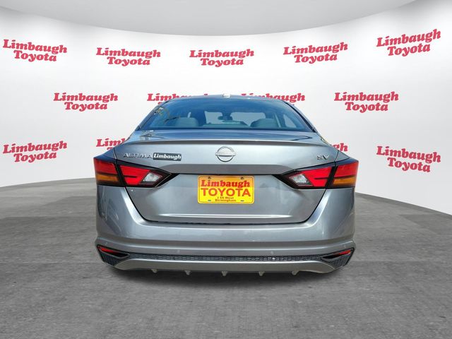 2023 Nissan Altima 2.5 SV Sedan - 22908772 - 23