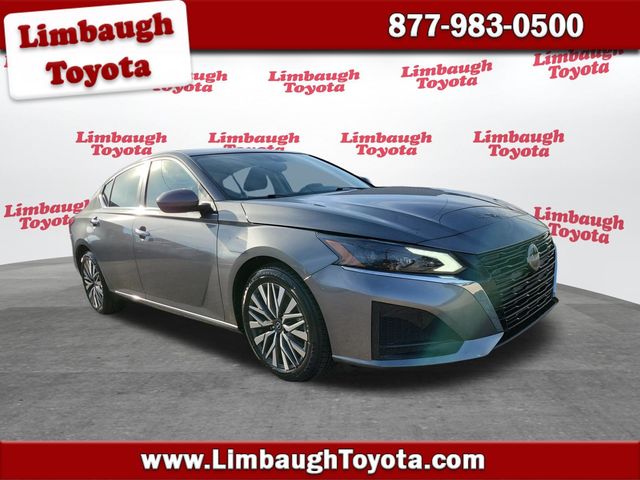 2023 Nissan Altima 2.5 SV Sedan - 22949995 - 0