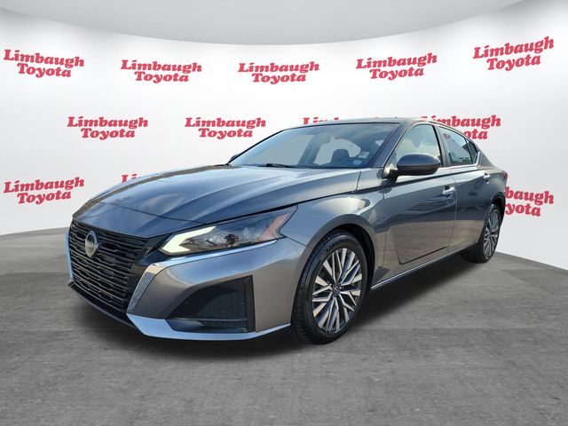 2023 Nissan Altima 2.5 SV Sedan - 22949995 - 20