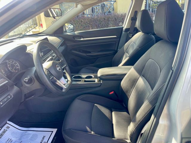 2023 Nissan Altima 2.5 SV Sedan - 22903612 - 9