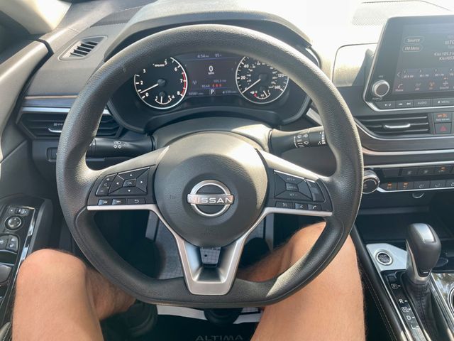 2023 Nissan Altima 2.5 SV Sedan - 22903612 - 12