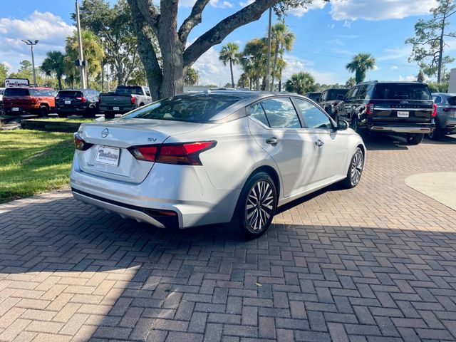 2023 Nissan Altima 2.5 SV Sedan - 22903612 - 4