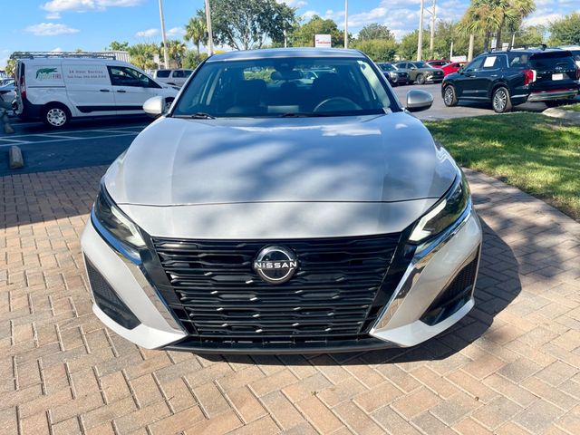 2023 Nissan Altima 2.5 SV Sedan - 22903612 - 7