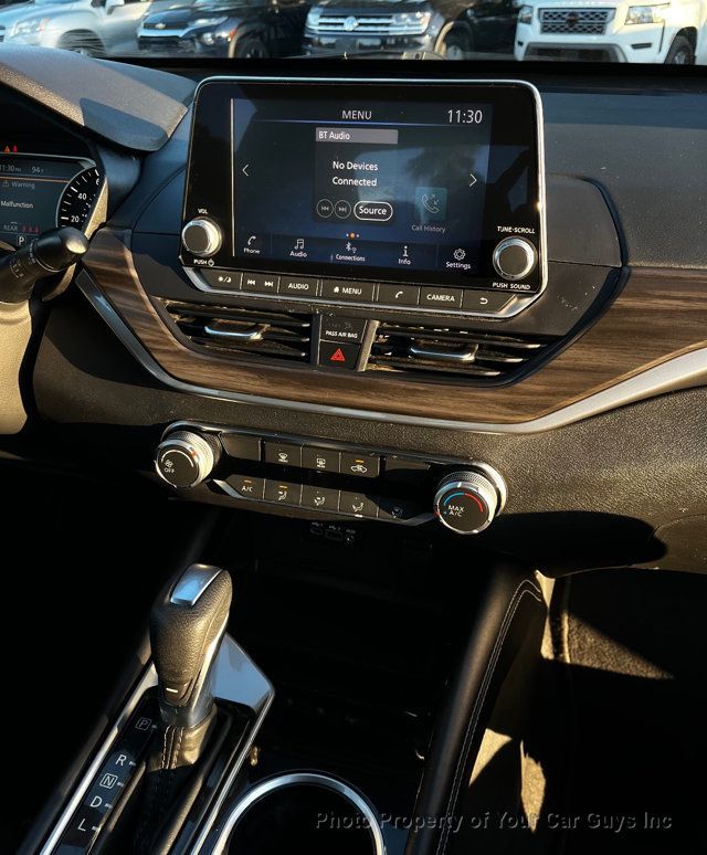 2023 Nissan Altima 2.5 SV Sedan - 23090942 - 19