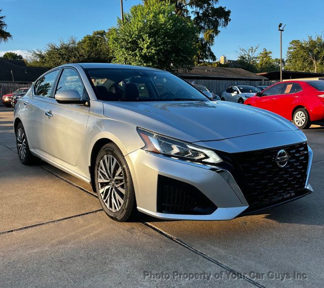 2023 Nissan Altima 2.5 SV Sedan - 23090942 - 3