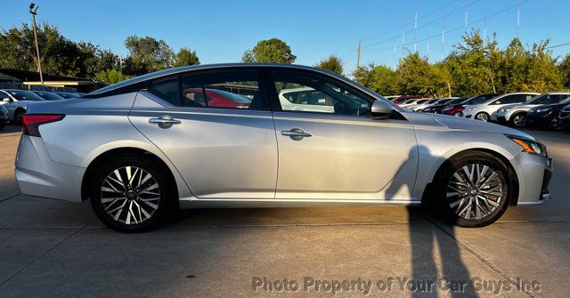2023 Nissan Altima 2.5 SV Sedan - 23090942 - 4