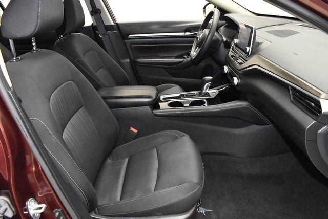 2023 Nissan Altima 2.5 SV Sedan - 22999137 - 23