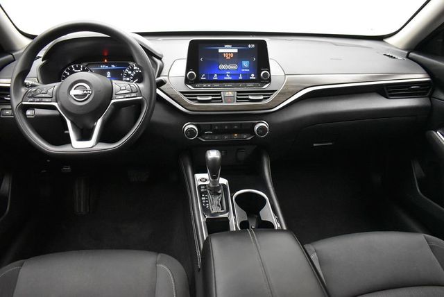 2023 Nissan Altima 2.5 SV Sedan - 22999137 - 26
