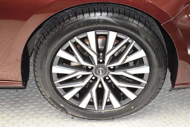 2023 Nissan Altima 2.5 SV Sedan - 22999137 - 34