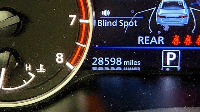2023 Nissan Altima 2.5 SV Sedan - 23054791 - 13