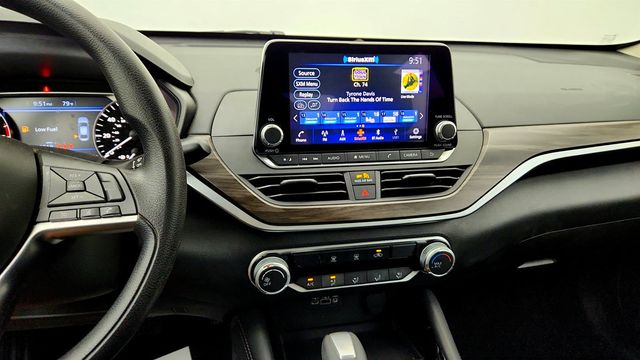 2023 Nissan Altima 2.5 SV Sedan - 23054791 - 15