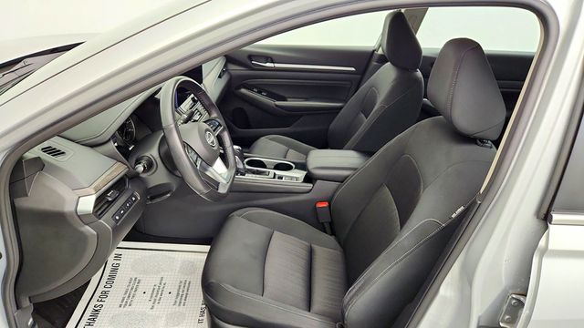 2023 Nissan Altima 2.5 SV Sedan - 23089960 - 20