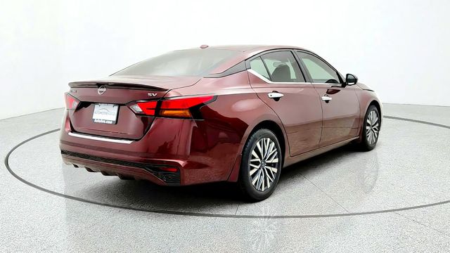 2023 Nissan Altima 2.5 SV Sedan - 23102101 - 4