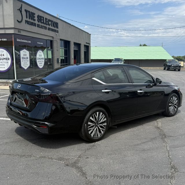 2023 Nissan Altima 2.5 SV Sedan W/APPLE CARPLAY/ANDROID AUDIO - 23065199 - 17