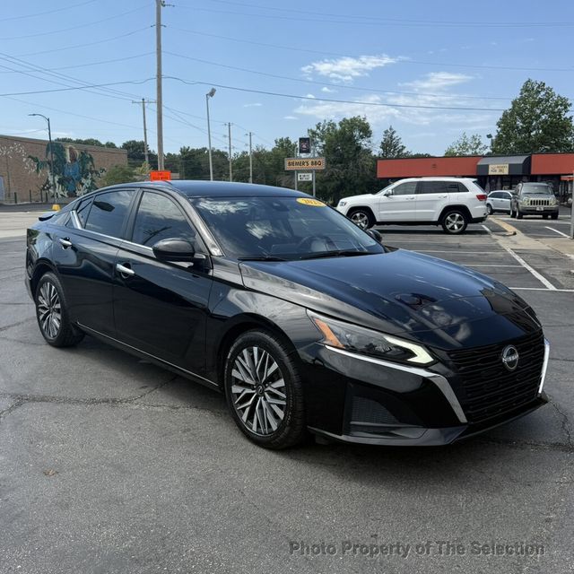 2023 Nissan Altima 2.5 SV Sedan W/APPLE CARPLAY/ANDROID AUDIO - 23065199 - 1