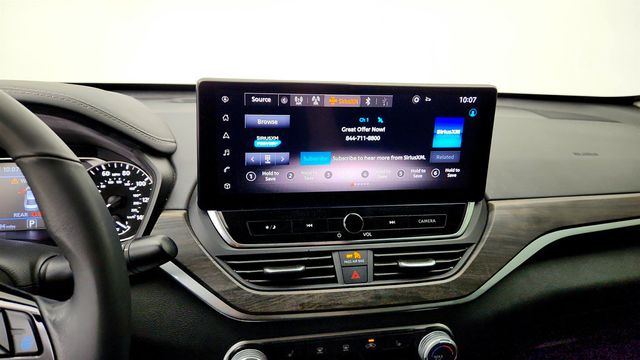 2023 Nissan Altima 2.5 SV Sedan w/ Moonroof, ProPILOT Assist & 12.3-Inch Touchscree - 23035145 - 16