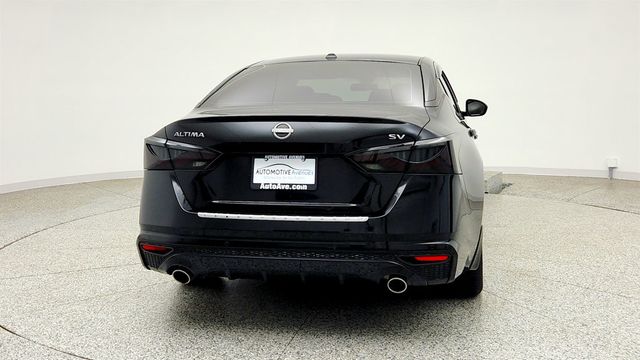 2023 Nissan Altima 2.5 SV Sedan w/ Moonroof, ProPILOT Assist & 12.3-Inch Touchscree - 23035145 - 5