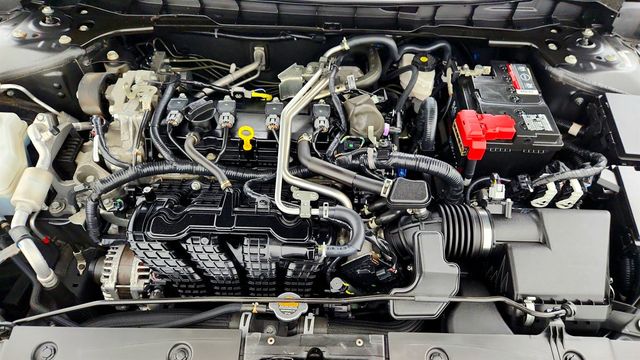 2023 Nissan Altima 2.5 SV Sedan w/ Premium Pkg - 23060417 - 26