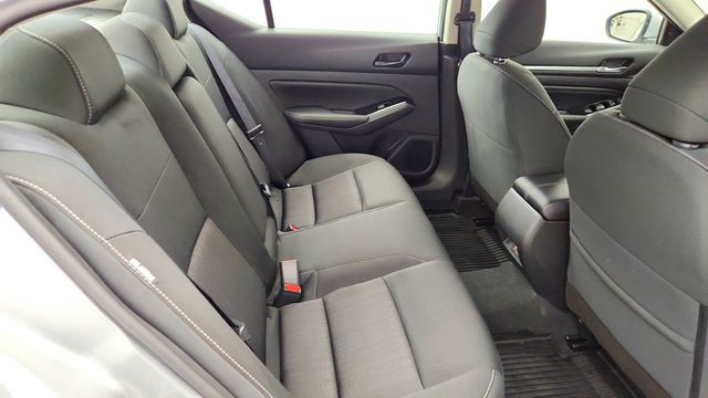 2023 Nissan Altima 2.5 SV Sedan w/ Premium Pkg, Moonroof, ProPILOT & Navigation - 23089960 - 23