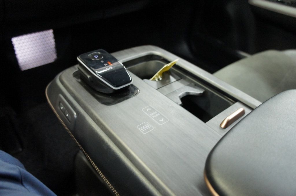 2023 Nissan ARIYA Engage Evolve+ Empower photo 31