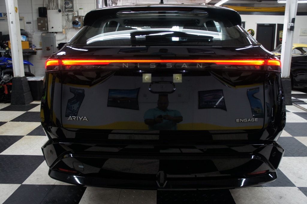 2023 Nissan ARIYA Engage Evolve+ Empower photo 7
