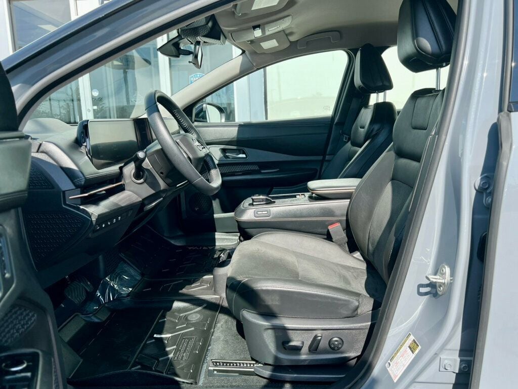 2023 Nissan ARIYA Engage photo 12