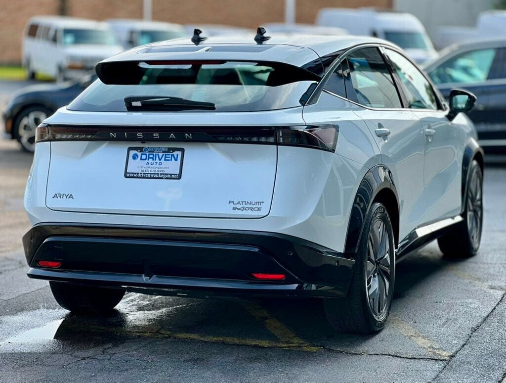 2023 Nissan ARIYA Platinum photo 36