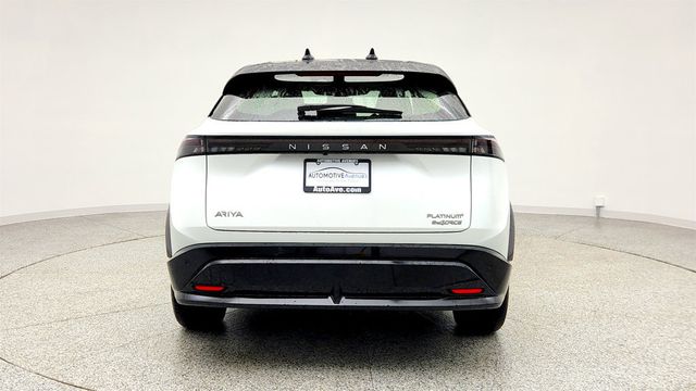 2023 Nissan ARIYA PLATINUM+ e-4ORCE AWD w/ Exterior Ground Lighting - 23002251 - 5
