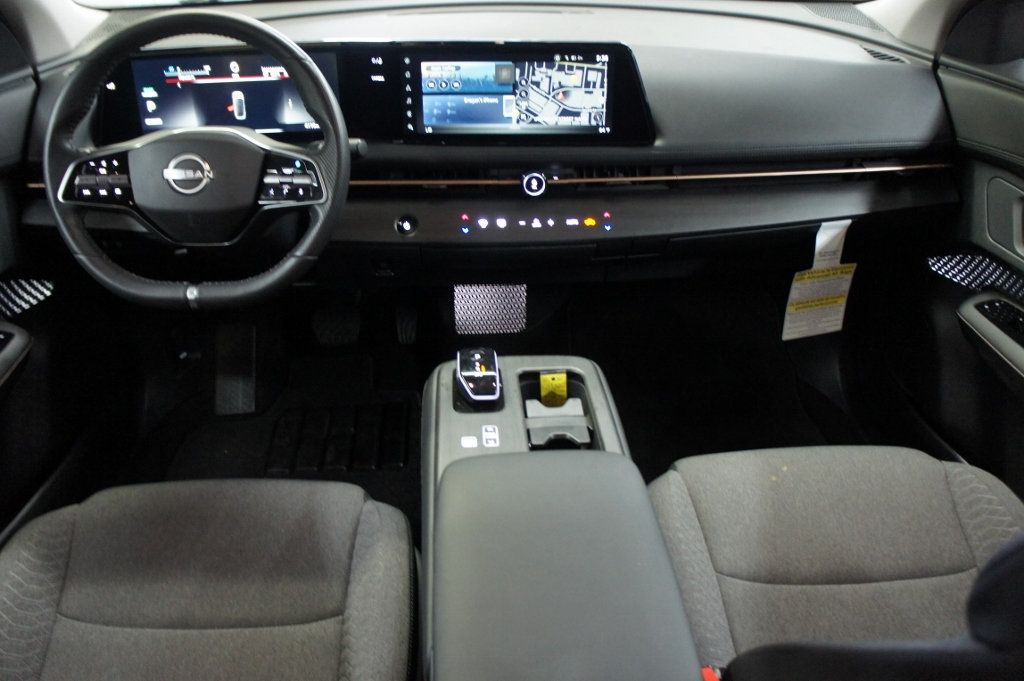 2023 Nissan ARIYA Venture photo 6