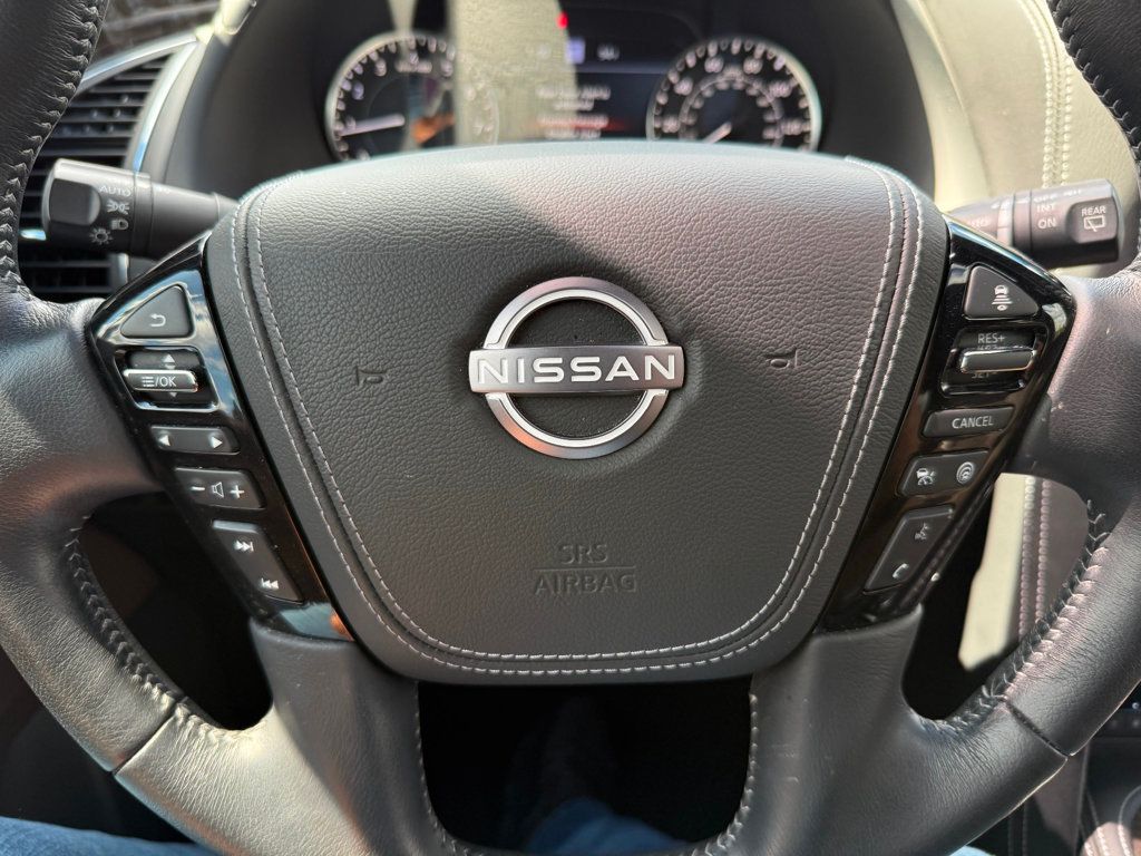 2023 Nissan Armada Platinum photo 11