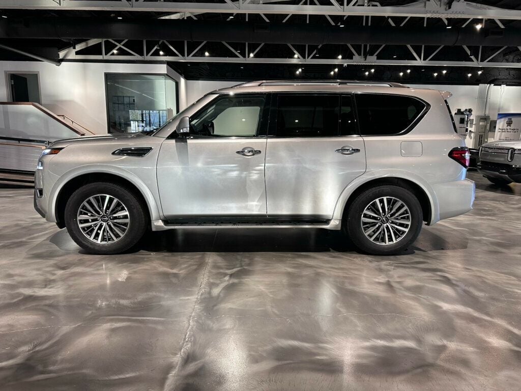 2023 Nissan Armada 4x4/SL/V8/BoseSound/AppleCarplay/AndroidAuto/AdapCruise/HtdSeats - 22677227 - 1