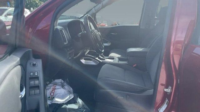 2023 Nissan Frontier Crew Cab 4x2 SV Automatic - 23026713 - 10