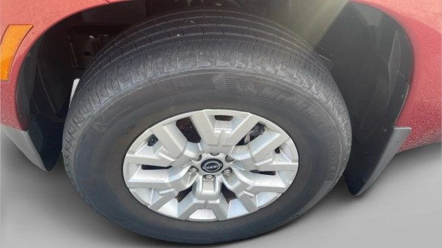 2023 Nissan Frontier Crew Cab 4x2 SV Automatic - 23026713 - 3