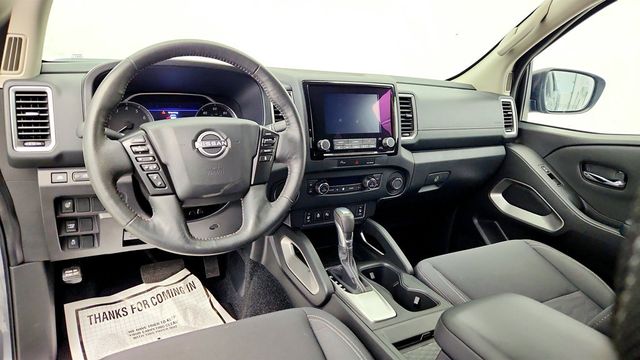 2023 Nissan Frontier Crew Cab 4x2 SV Automatic w/ Convenience, Technology & Tow Pkgs - 22968661 - 15