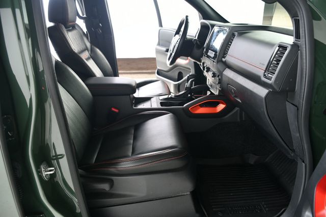 2023 Nissan Frontier Crew Cab 4x4 PRO-4X Automatic - 22937056 - 29