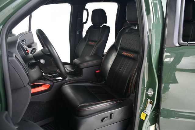 2023 Nissan Frontier Crew Cab 4x4 PRO-4X Automatic - 22937056 - 30