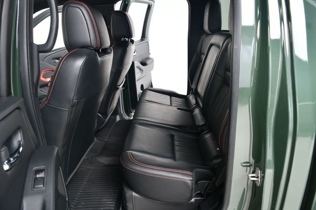 2023 Nissan Frontier Crew Cab 4x4 PRO-4X Automatic - 22937056 - 33