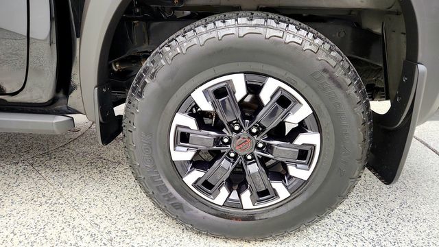 2023 Nissan Frontier Crew Cab 4x4 PRO-4X Automatic - 23092854 - 8