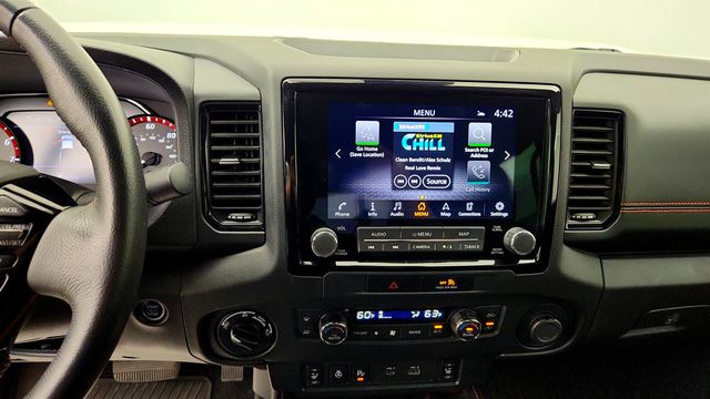 2023 Nissan Frontier Crew Cab 4x4 PRO-4X Automatic *Ltd Avail* w/ Pro Premium Pkg - 23065397 - 17