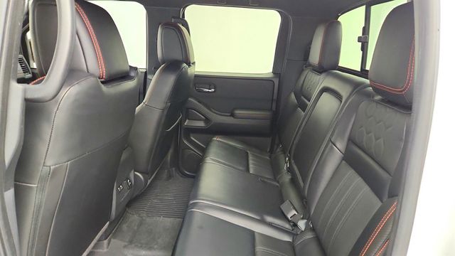 2023 Nissan Frontier Crew Cab 4x4 PRO-4X Automatic *Ltd Avail* w/ Pro Premium Pkg - 23065397 - 19