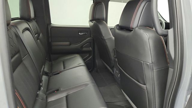 2023 Nissan Frontier Crew Cab 4x4 PRO-4X Automatic w/ Premium & Pro Convenience Pkgs - 22935225 - 10
