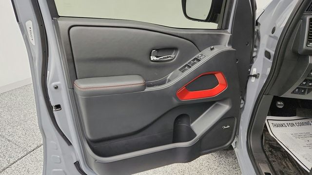 2023 Nissan Frontier Crew Cab 4x4 PRO-4X Automatic w/ Premium & Pro Convenience Pkgs - 22935225 - 20