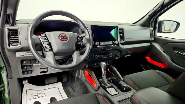 2023 Nissan Frontier Crew Cab 4x4 PRO-4X Automatic w/ Pro Convenience Package - 23079691 - 11