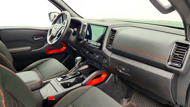 2023 Nissan Frontier Crew Cab 4x4 PRO-4X Automatic w/ Pro Convenience Package - 23079691 - 24