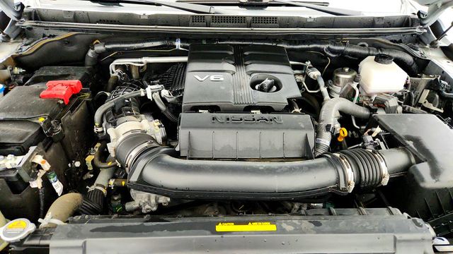 2023 Nissan Frontier Crew Cab 4x4 PRO-4X Automatic w/ PRO Convenience & Tech Pkgs - 23086771 - 26