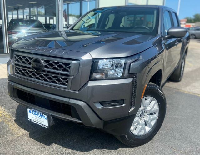 2023 Nissan Frontier Crew Cab 4x4 SV Automatic - 22552242 - 0