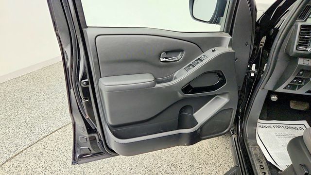 2023 Nissan Frontier Crew Cab 4x4 SV Automatic - 23083357 - 10