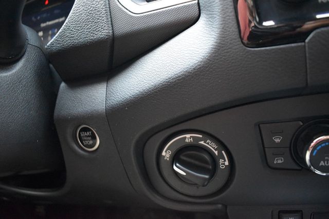 2023 Nissan Frontier Crew Cab 4x4 SV Automatic Long Bed - 22912221 - 10